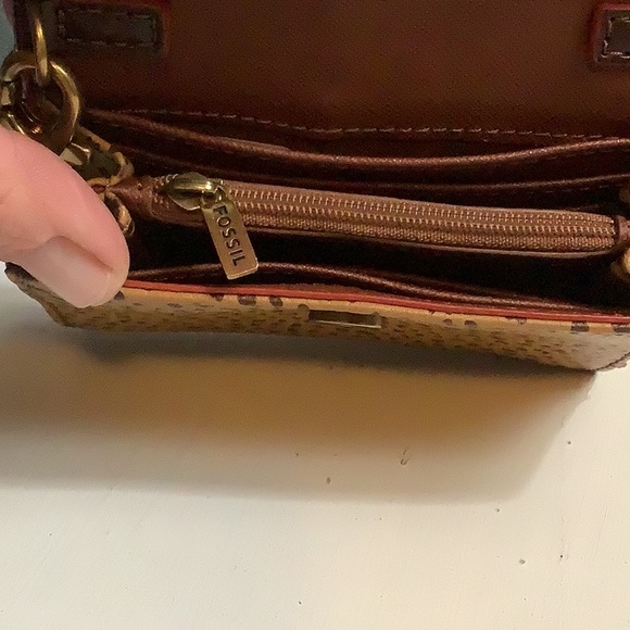 Fossil leopard small clutch. - Picture 4 of 4